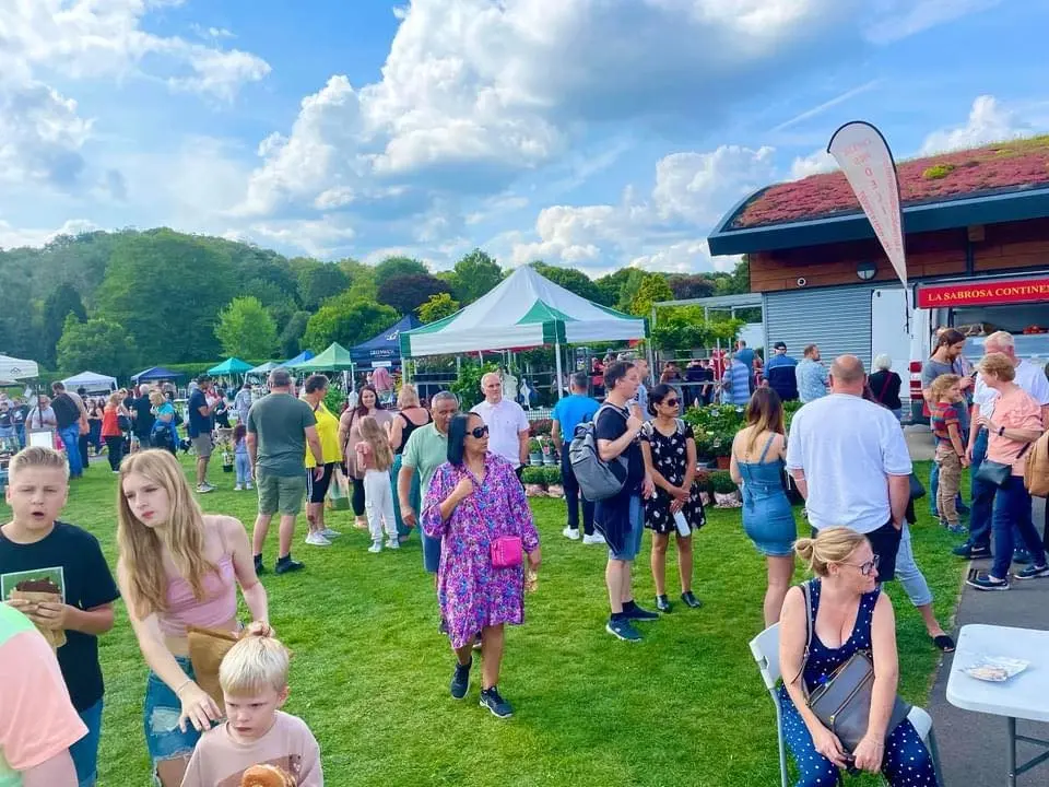 Lesnes Abbey Farmers Market June ☀️