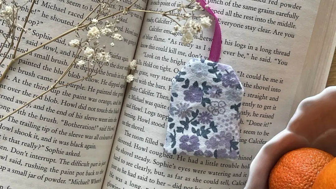 Tea Bag Bookmarks Workshop 