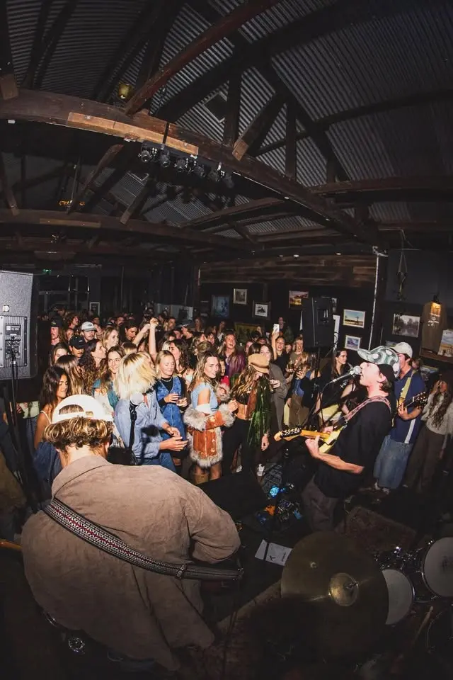 Chasing Astrid Live in Sydney