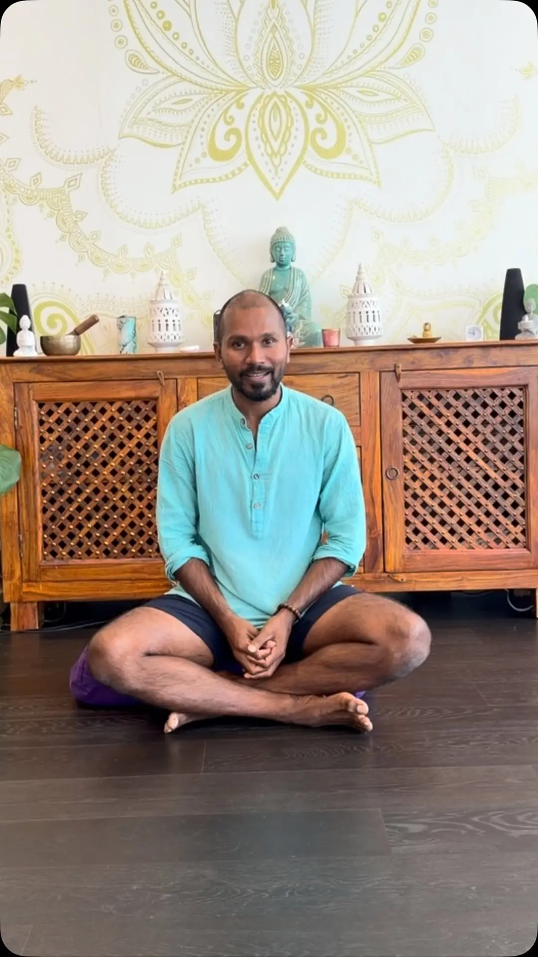 Hatha Flow med Sujeesh Jayakumar