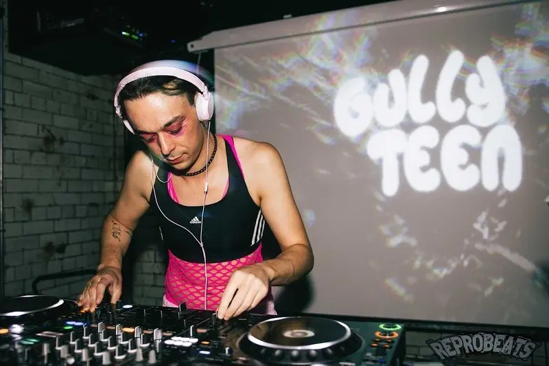 Hopsando Dupando: Gullyteen + Teotek + more