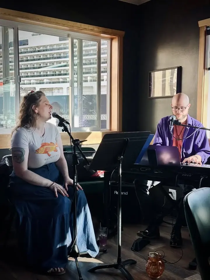 Live Music with Marjorie Evers & Austin Hays