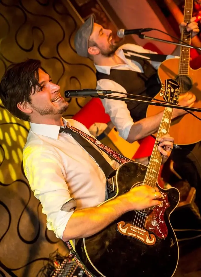 The Shingaling Brothers Konzert am Rubbenbruchsee auf der Terrasse mit dem Akustik Duo