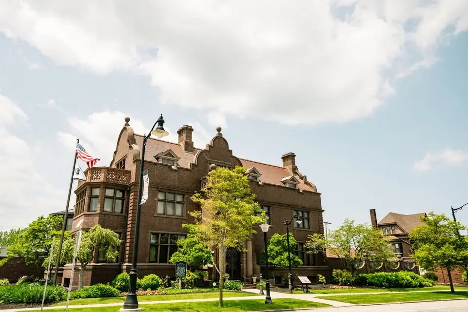 Free Admission Friday - 4-6PM CDT for 46360 residents