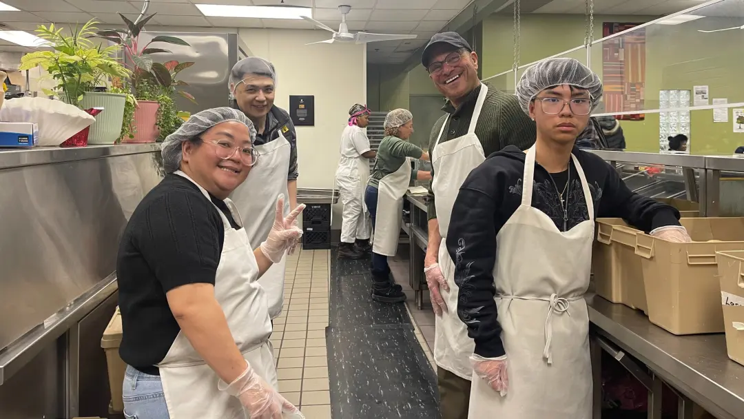 Community Meal Service at Good Shepherd (Toronto) 