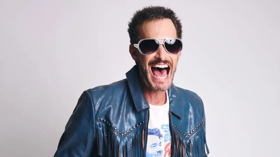 Josh Wolf: Touring Hard