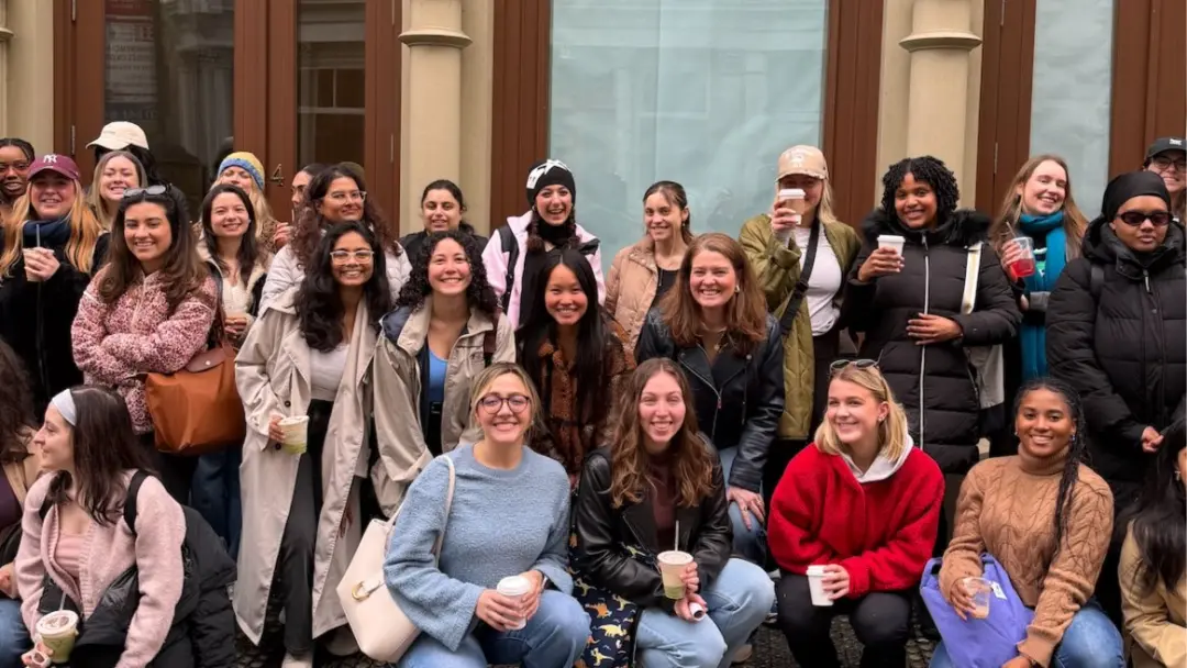 🌷 SOHO GIRL CLUB COFFEE WALK 👯♀️ ☕️