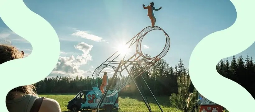 Cirkus: Spinsane med Race Horse Company
