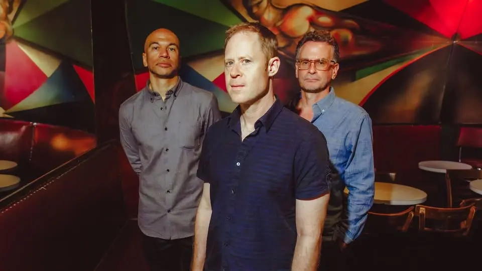 Bill Stewart Trio feat. Larry Grenadier & Walter Smith III (US) | Victoriateatern
