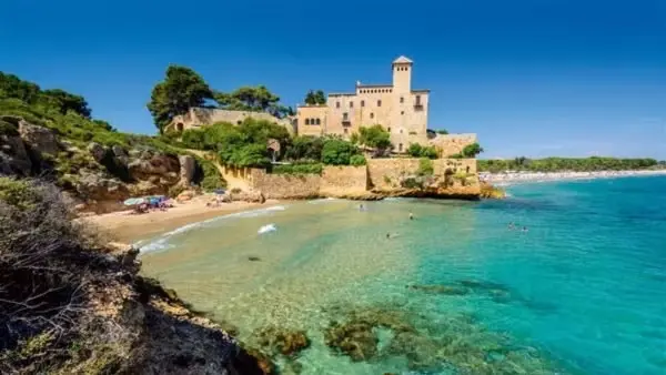 📸PhotoHike🌊Senderismo y Fotografía de castillo Altafulla a cala Waikiki 🏰