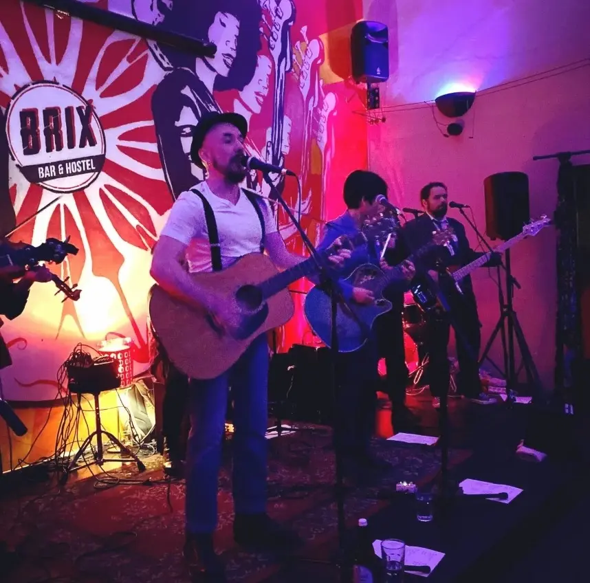 Brix Live: Cúpla Focal