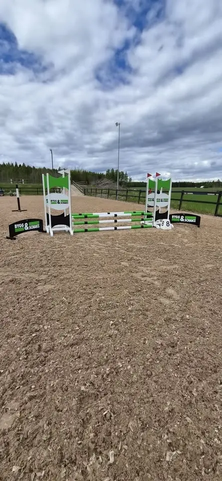 Vingåkers Summershow presented by Bygg och Schakt