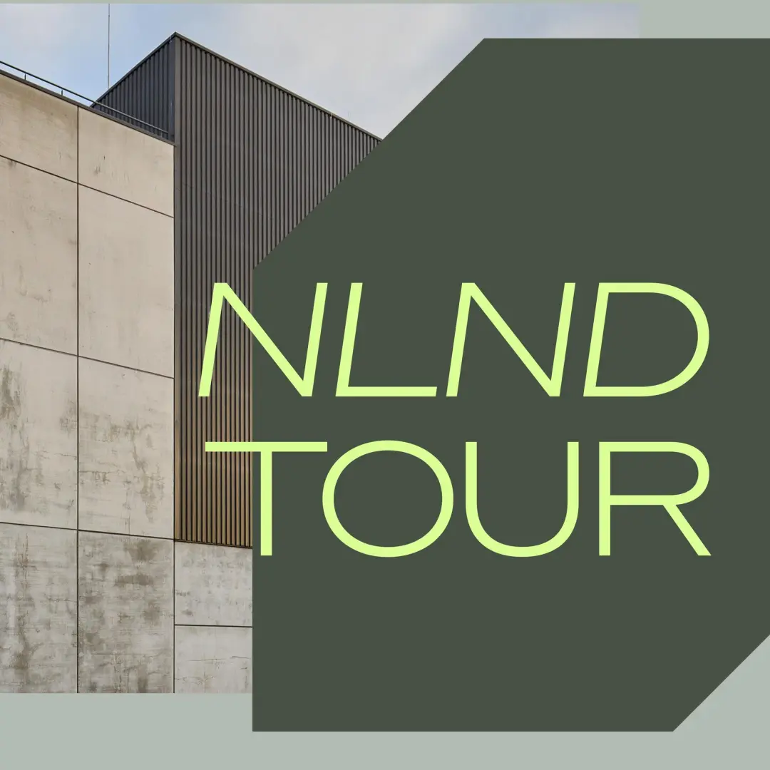 Eine Tour hinter verschlossene Türen (DE)