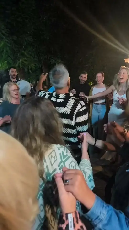 ΠΑΡΑΔΟΣΙΑΚΟ ΓΛΕΝΤΙ με τους ΜΟΥΚΛΙΟΜΟΣ Καφενείο ΕΛΑΦΙ Ελαφότοπος & 22.00 η ώρα ΦΙΝΑΛΕ ΜΟΥΝΤΙΑΛ