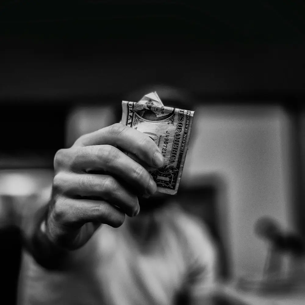 MONEY GAME à Paris
