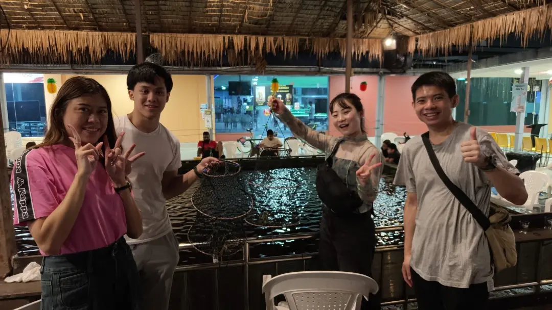 Prawning, BBQ & Couple Rotation at Hai BinPrawning.