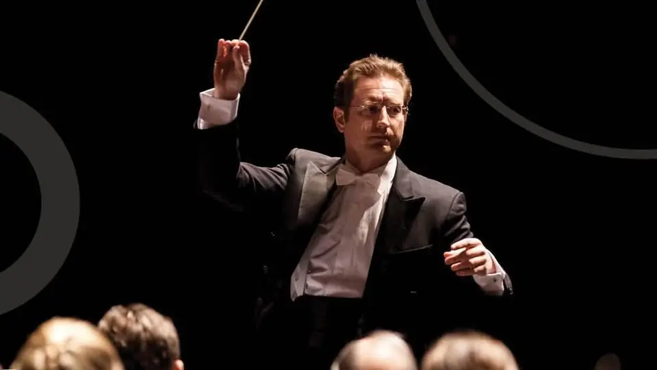 TCHAIKOVSKY & BRUCKNER: Epic Romance