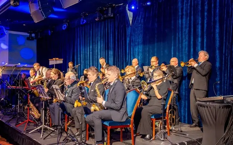 Nordstrand Jazzklubb presenterer North Beach Big Band XXXMAS + julejam