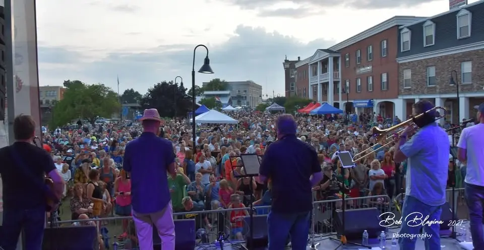 The Chicago Authority at Tonawanda's Gateway Harbor