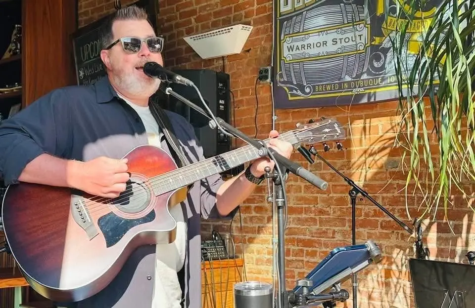 Shannon Woulfe Acoustic @ Dolph’s!!