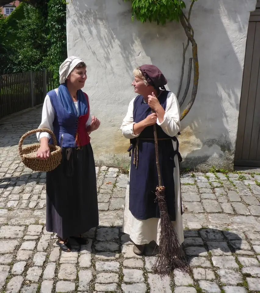 Erlebnisführung "Von frommen Frauen, ehrbaren Jungfrauen und sonstigen Weiberleut...."