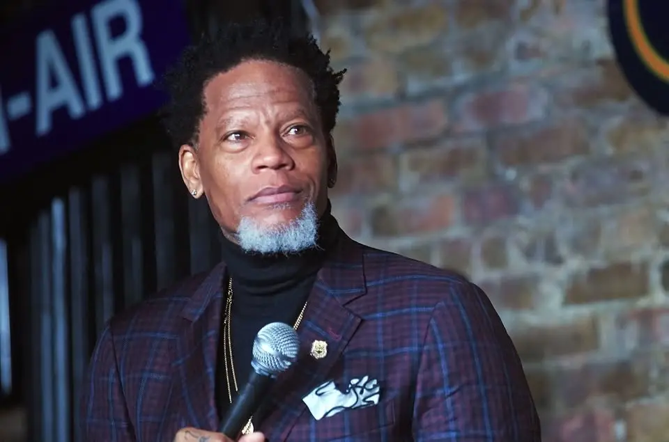 D.L. Hughley Tickets 