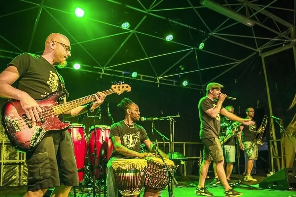 Concert // FALLAIT PAS L'INVITER @Schnakeloch Rosheim