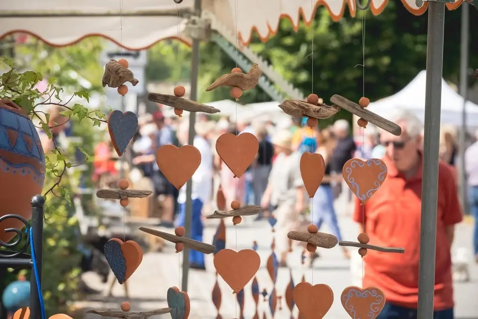 „Lust auf Schönes - Keramik am Fluss“ - Der Keramikmarkt an der Werra