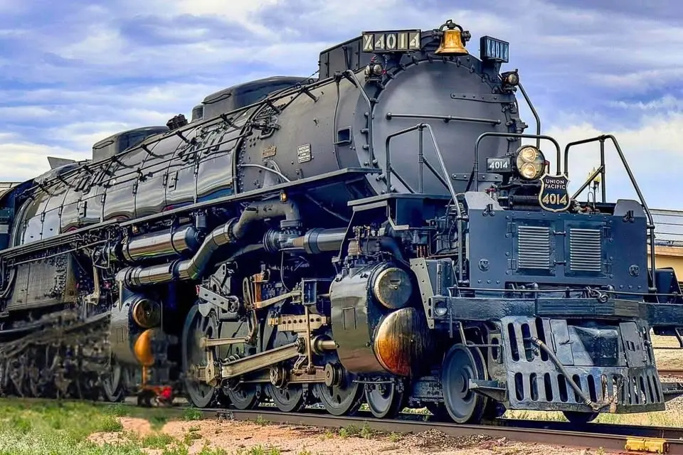 Union Pacific Big Boy No. 4014 Returns to Topeka