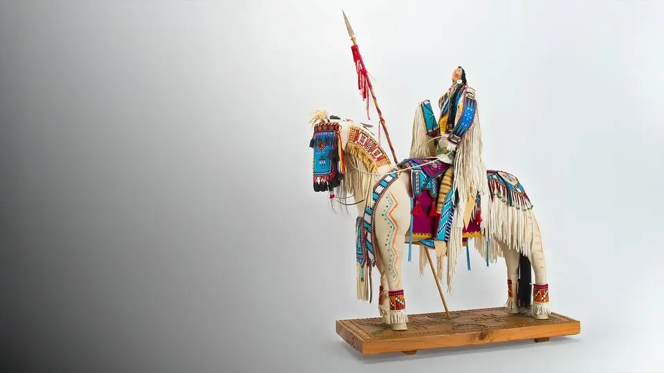 Curator Talk | Majestic Figures