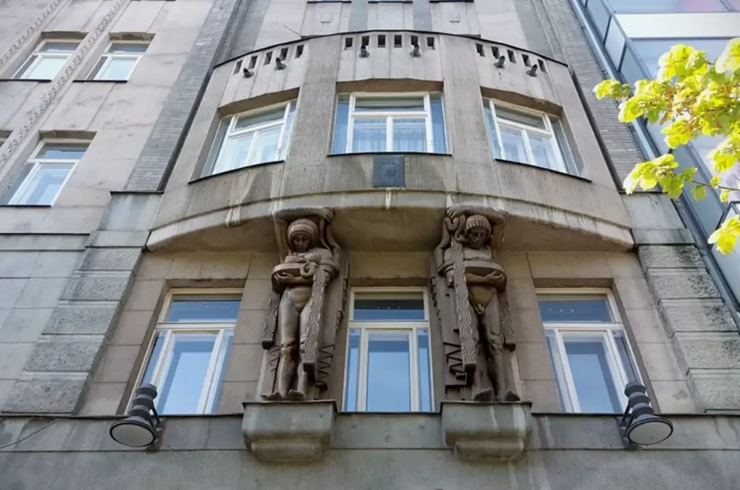 Tajemný elixír – Pražské lékárny a apatyky