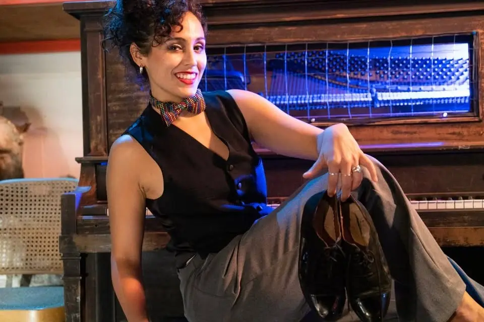 Tango dance classes with Anahí at La Bruja: beginning and intermediate