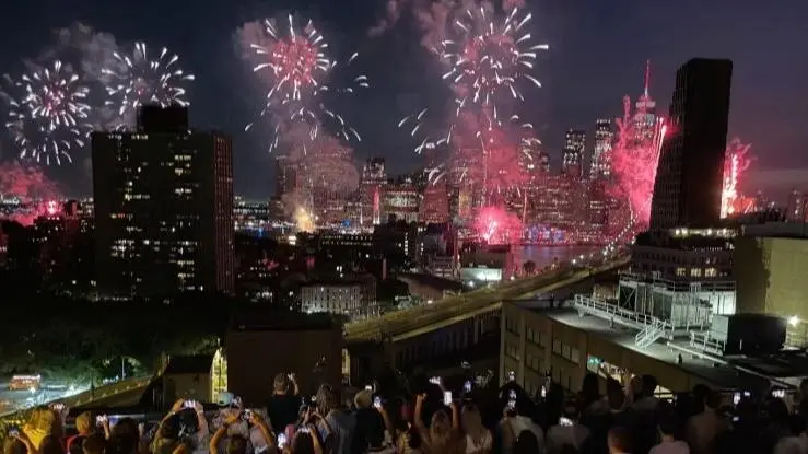 4th of July Rooftop Fireworks Display