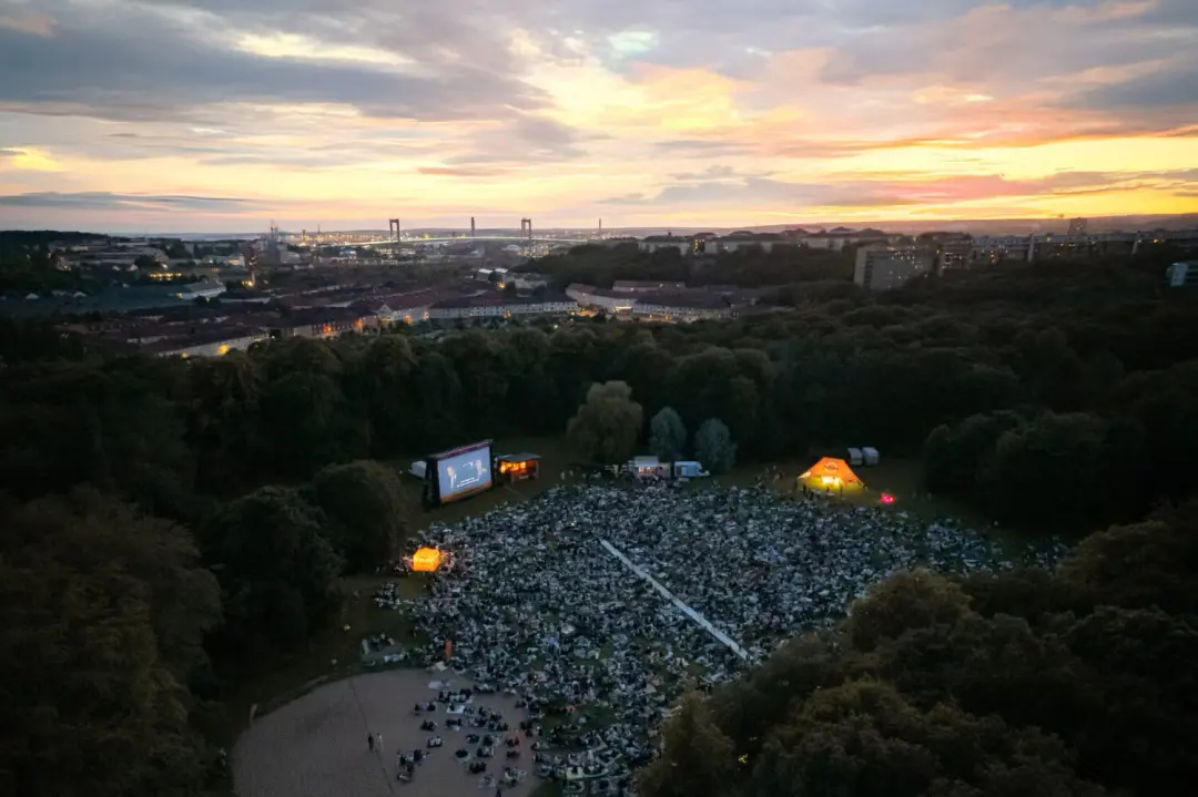 A night picnic and open air cinema