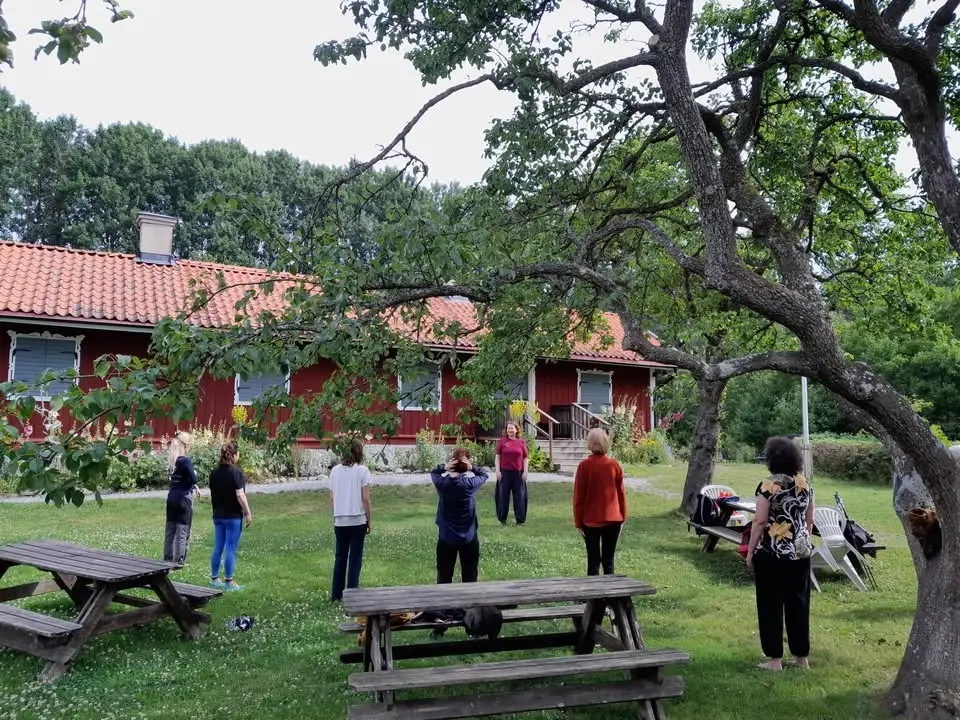 Qigong i trädgården