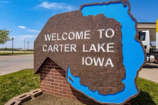Second Sunday Talk Shifting Borders: The Battle for Carter Lake & Lake Manawa
