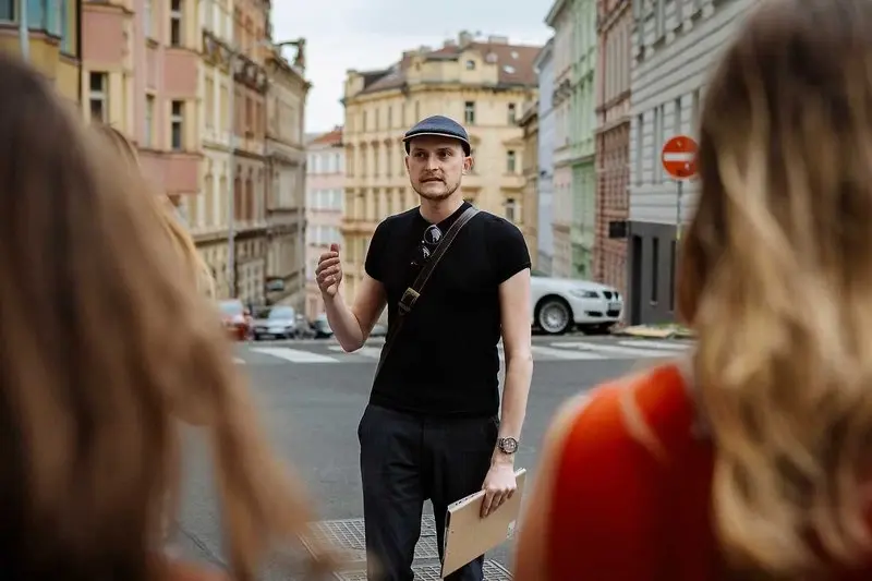 Rondokubistický Žižkov a Vinohrady