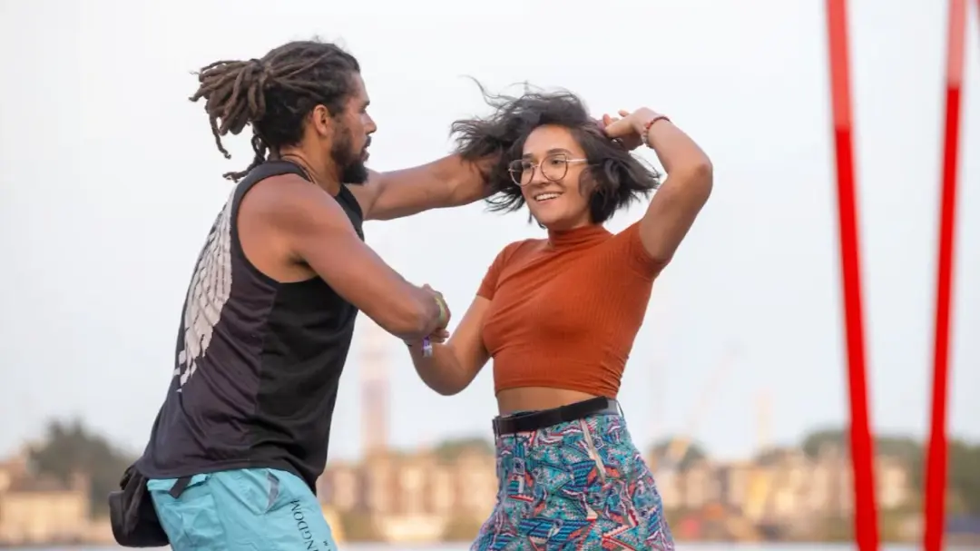 TANCHEERNA 💃 Dance Friending for Absolute Beginners 🎶