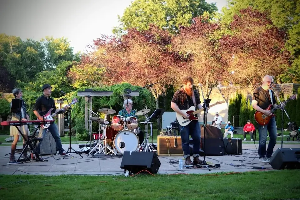 Summer Serenade Concert Series