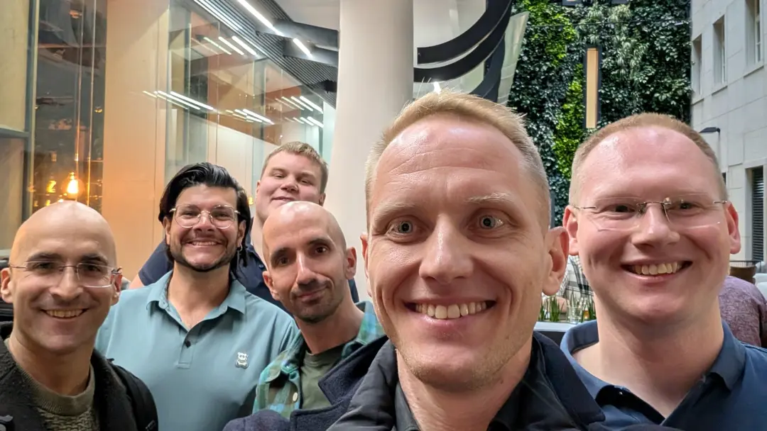 Tapas Topics 😎✨  #1 Speed Friending in Prague 👋