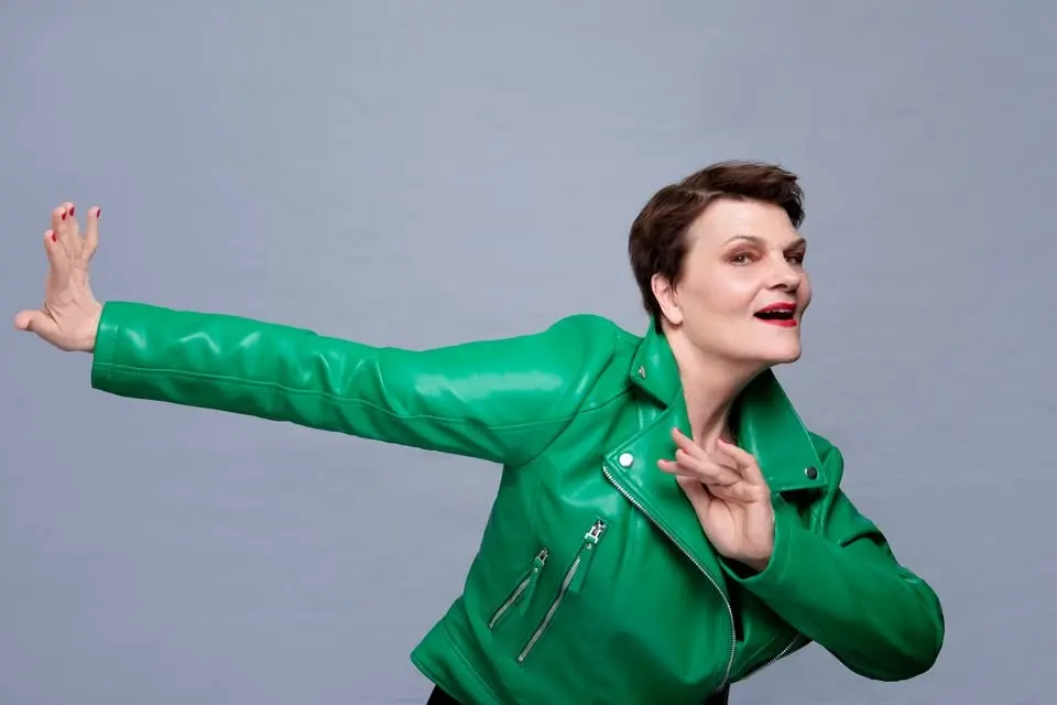 Gayle Tufts - Please don‘t stop the music