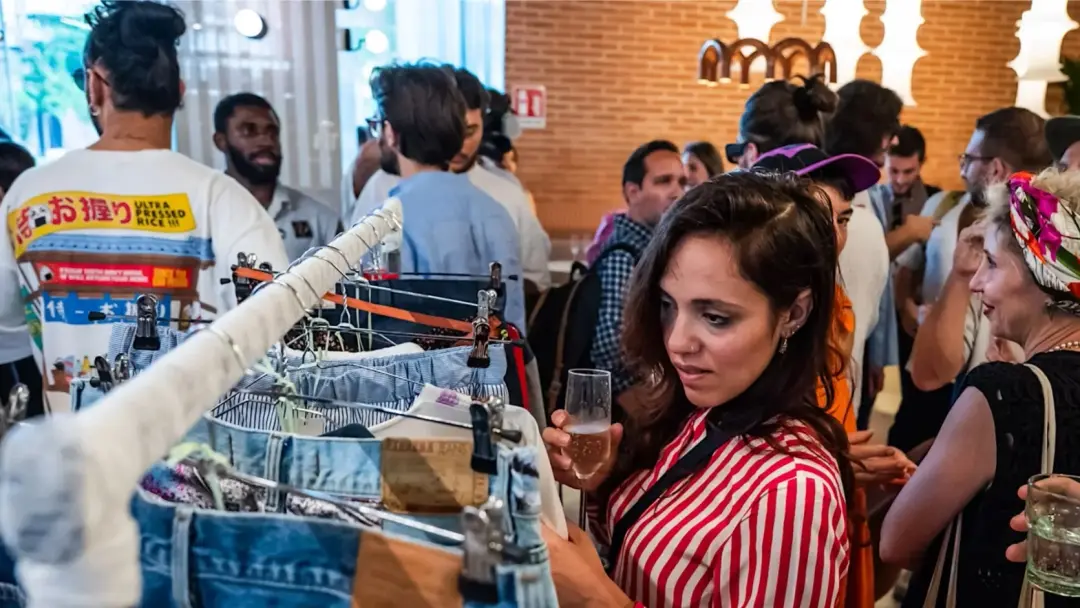 Dressing the Future: nuovi modelli di consumo nella moda circolare