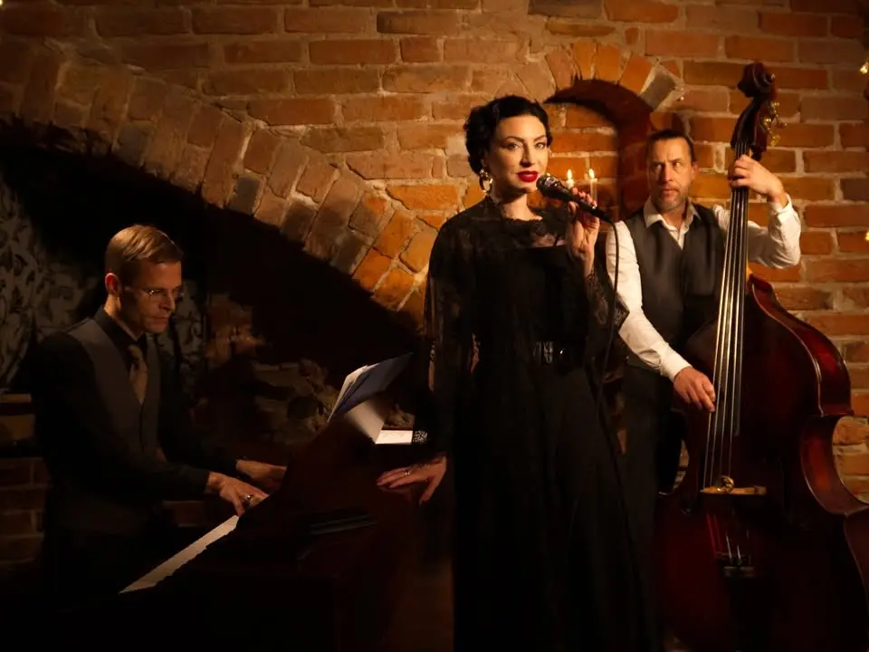 Jazz på Hellsten presenterar Aurora Brännström Trio
