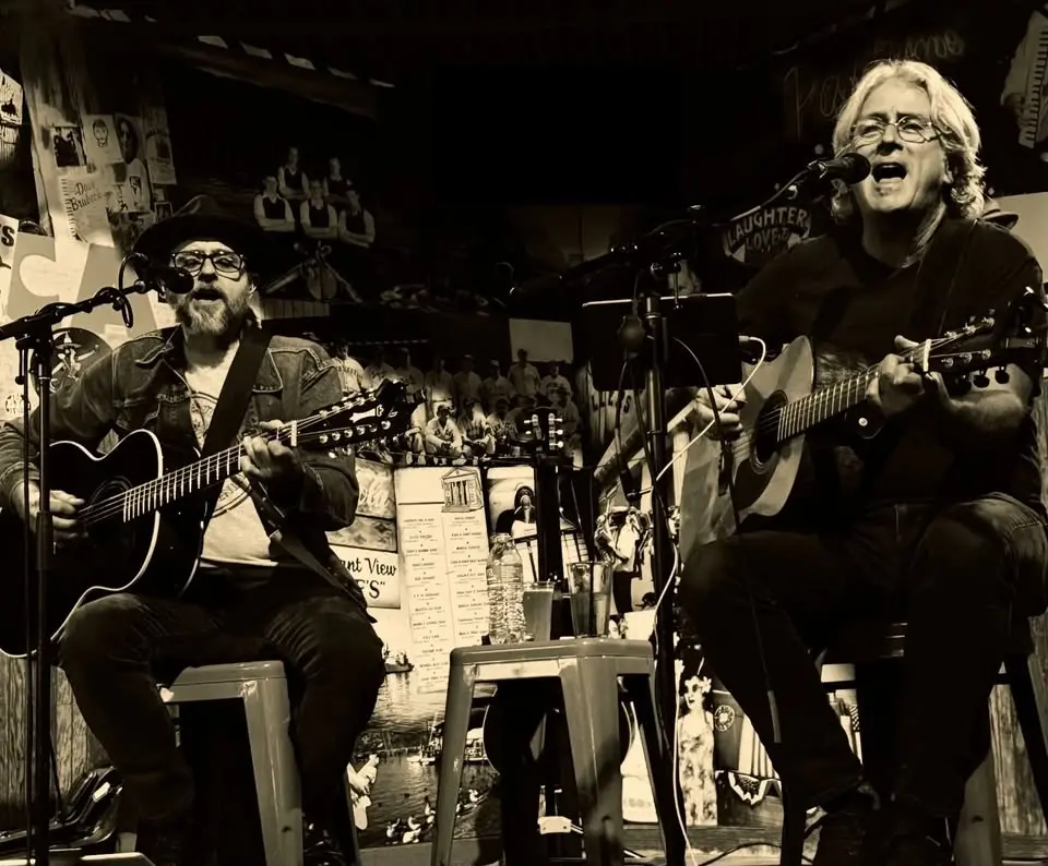 Sun Kings Acoustic Duo - Songs of Lennon & McCartney