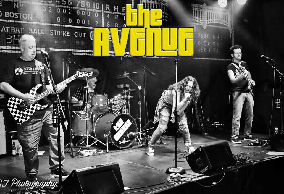 The Avenue LIVE at Riverside Pub!