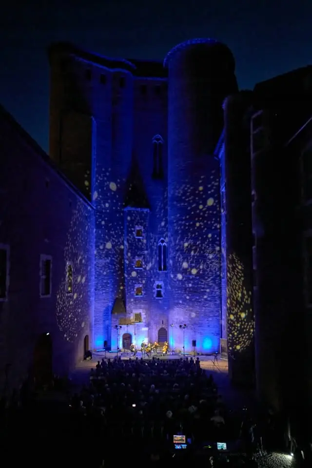 Le Festival d’Autan s’invite au palais