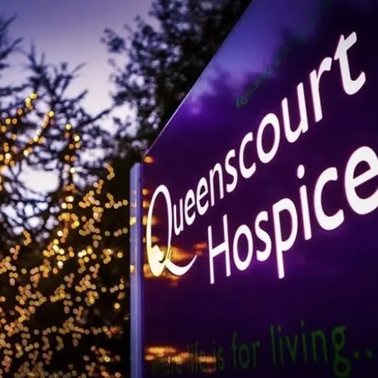 ‘QUEENSCOURT ROCKS’ family fundraiser