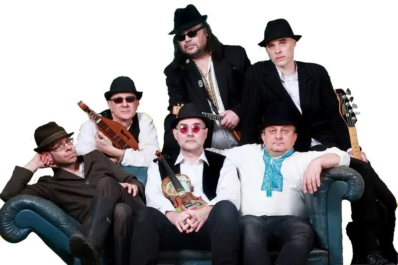 The Ukrainians + support: MDK Band