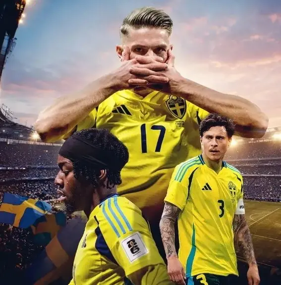 Träning och fotboll Sverige-Polen play-off final för VM-spel