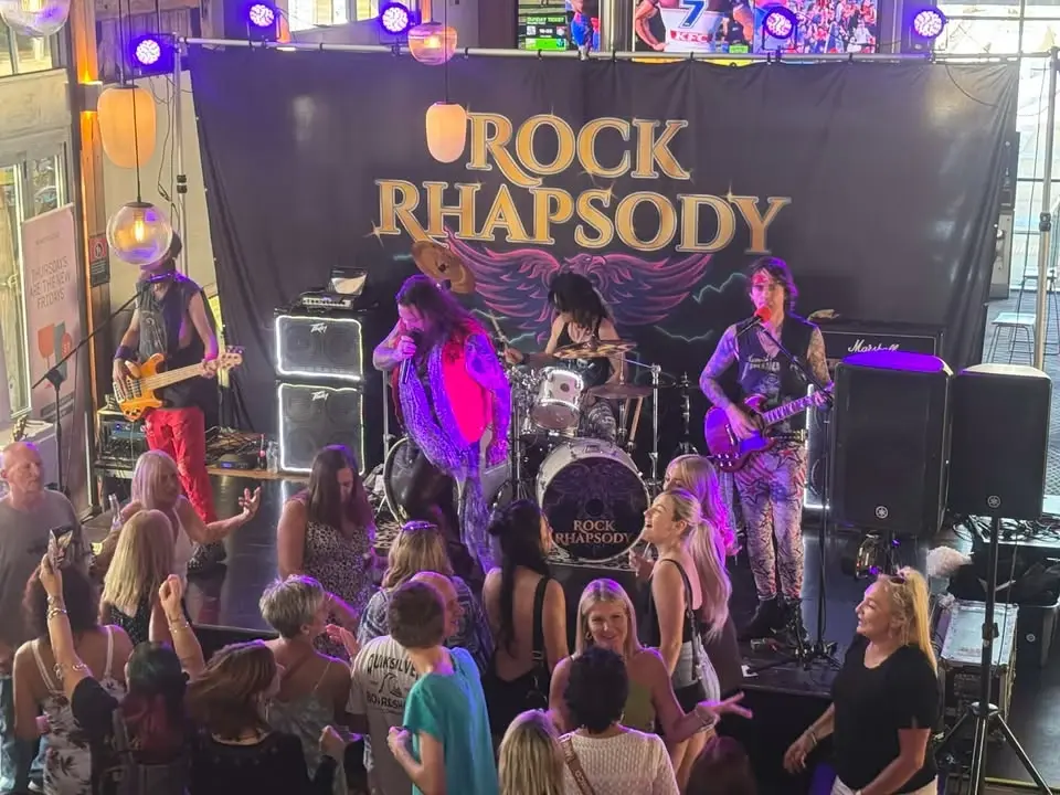 🎸🎉 HARD ROCK NIGHT at THE BLACKBUTT HOTEL! 🎶🎉